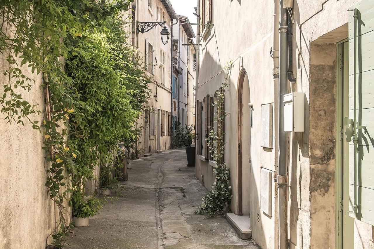 Arles Maison Petite Roquette Et Garage Esterno foto